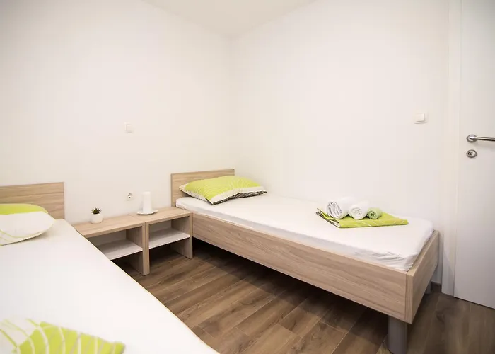 Campsite Luxury Mobile Homes Liza